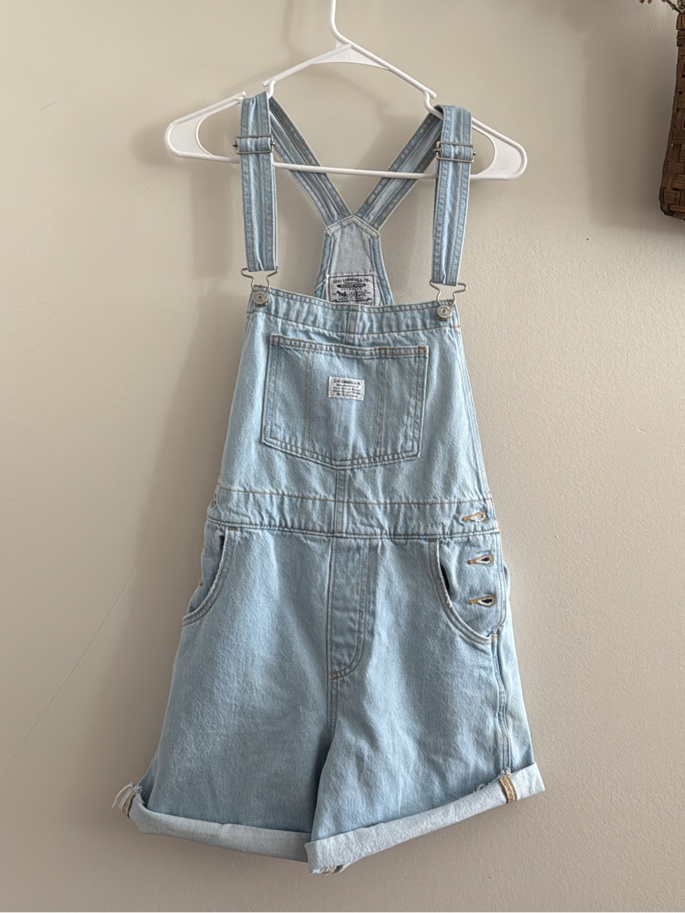 LEVIS Light Blue Denim Women’s Short Overalls with Front Bib Pocket